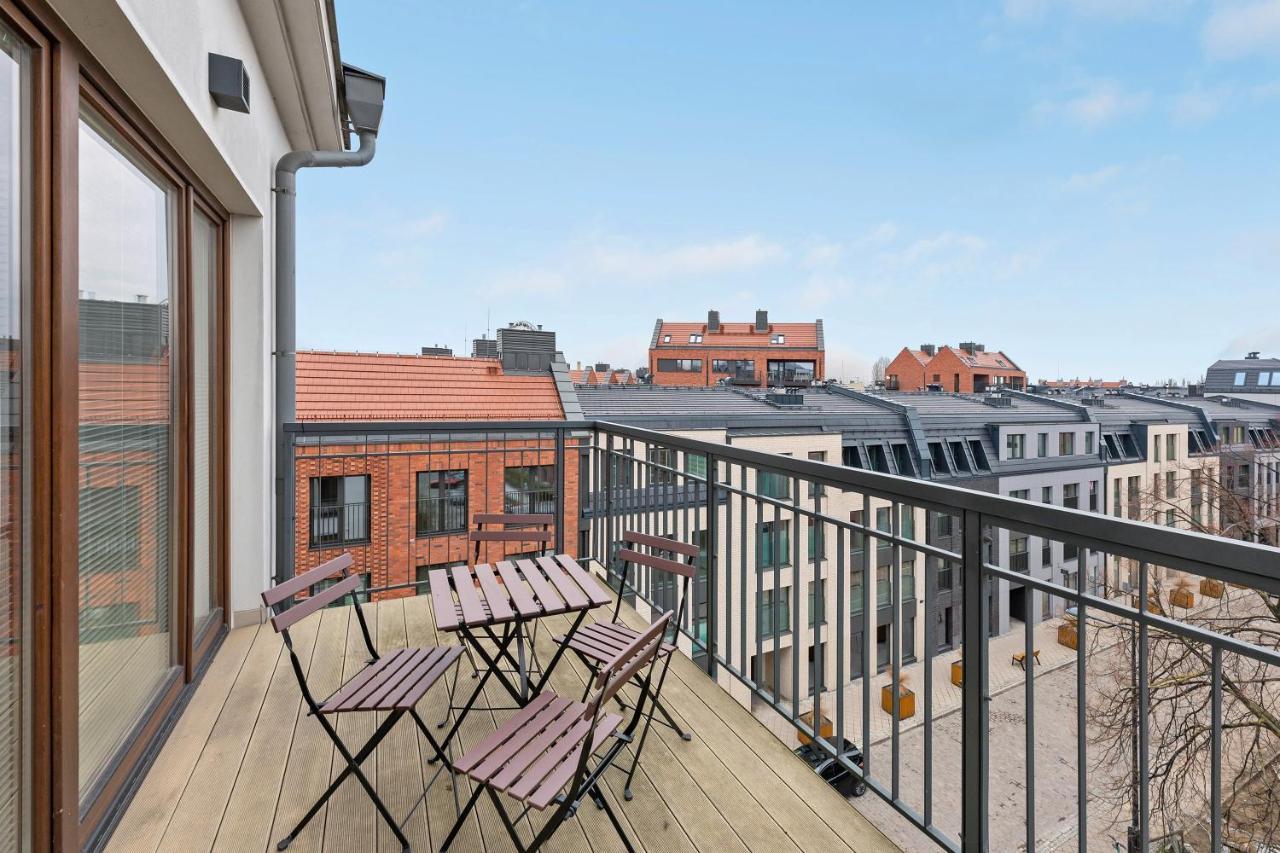 Wave Apartments - Szafarnia Old Town Гданьск Экстерьер фото