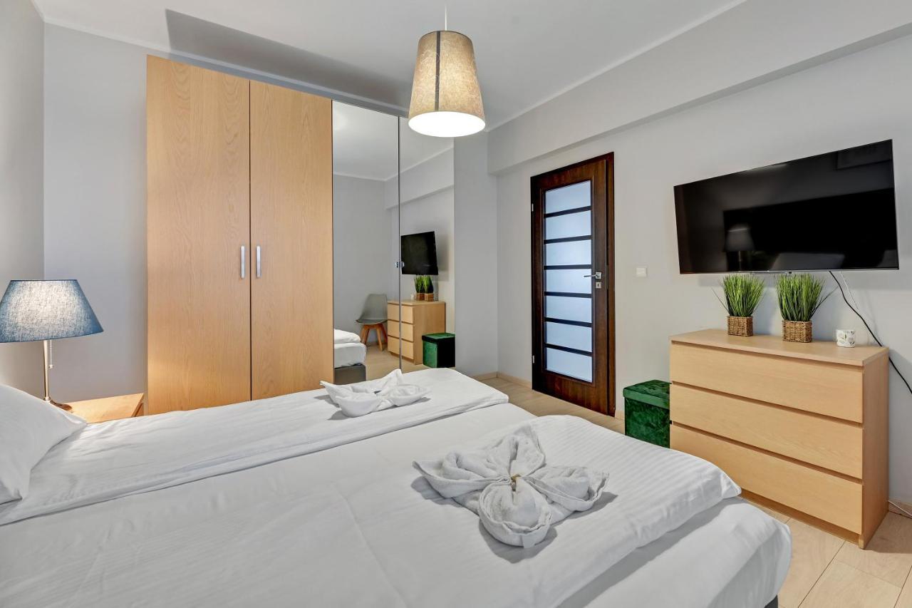 Wave Apartments - Szafarnia Old Town Гданьск Экстерьер фото