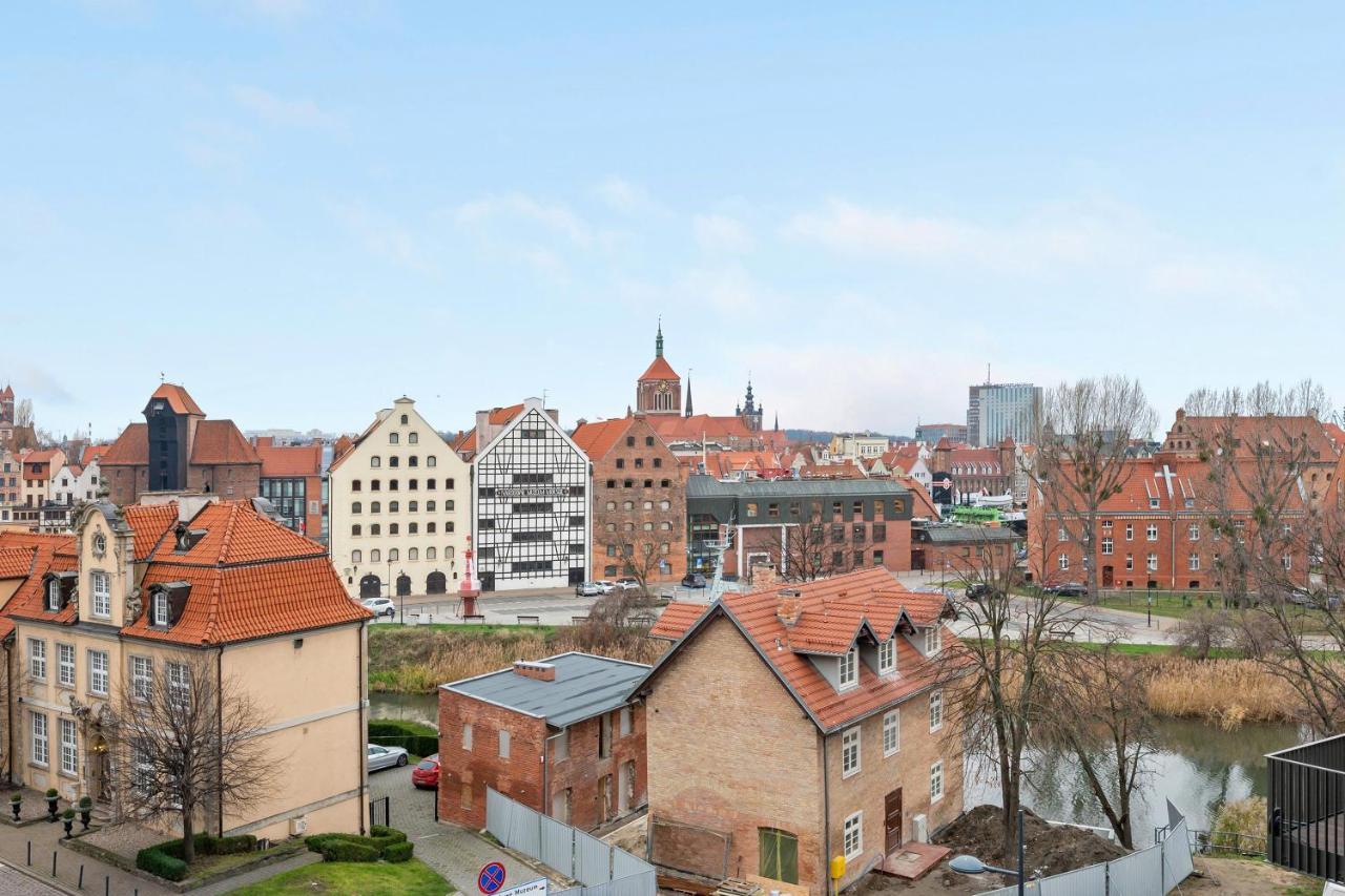 Wave Apartments - Szafarnia Old Town Гданьск Экстерьер фото